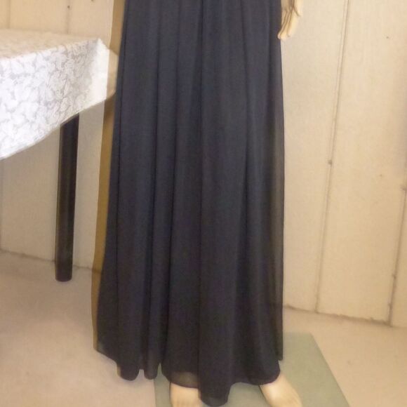 Blondies Nite One Shoulder Ruched Chiffon Prom - Picture 3 of 8